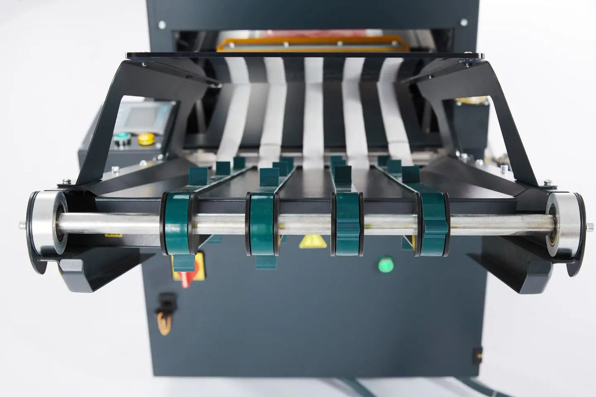 Thermotron KL 60 automatic gluing machine