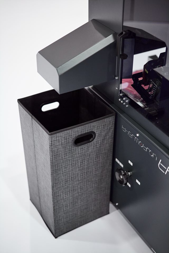 TH44 & TH44M heat sealing machines